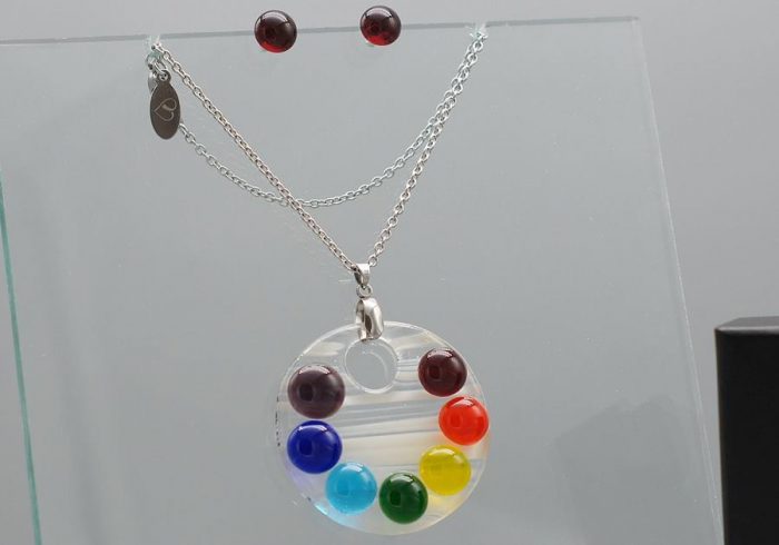 Pendant and earrings #879, "Mother Nature - Image 4