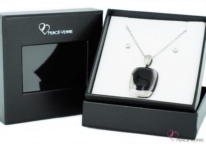 Ensemble bijoux noir et blanc, collection "Classique" – Image 3