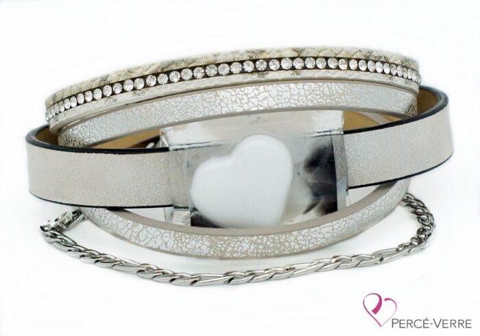 Valentine's Day bracelet 2022-drilled-glass (2).drilled-glass