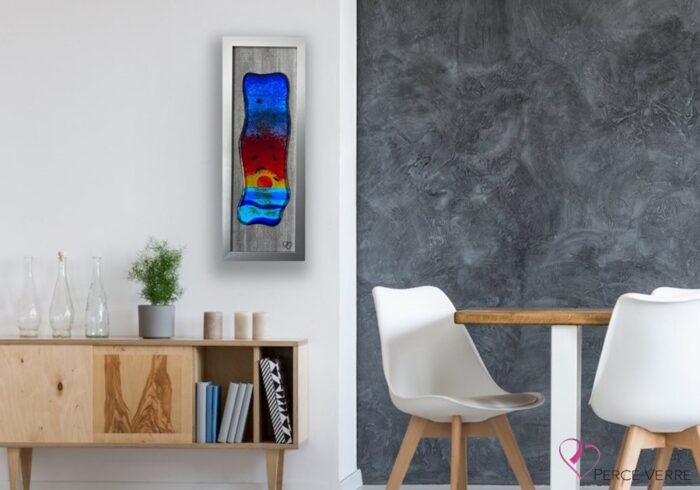 Luminous frame in decor_ Percé-Verre_oeuvre d'art_RAYONS D'OR SUR L'OCÉAN