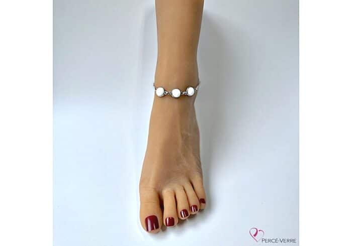White jewels" ankle chain