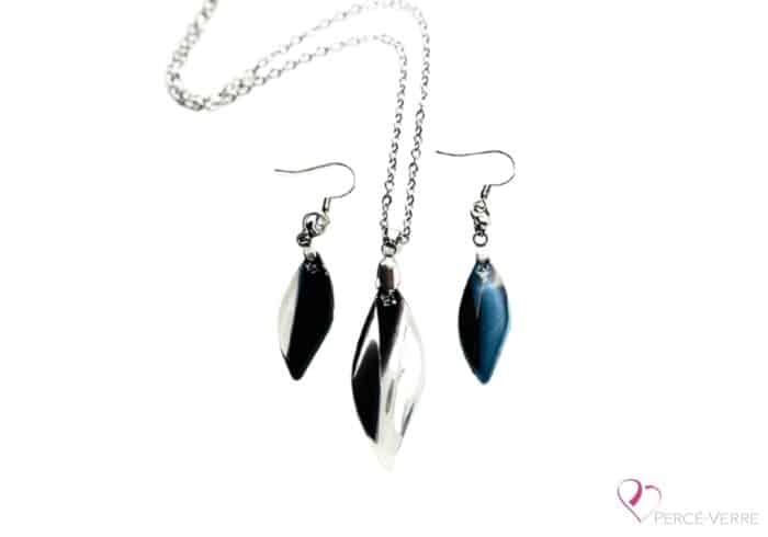 Bijoux_verre_acier inoxydable_Élégamt_Jewelry_glass_Stainless steel_Percé-Verre plume délicate