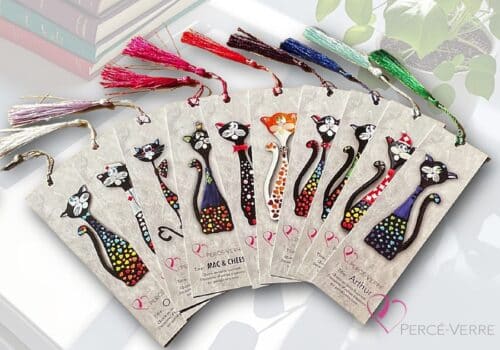 Bookmark art - Fused glass cat Set of 10 with pompon | Percé-Verre