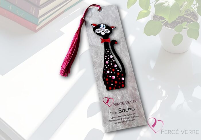 Bookmark - Fused glass cat Sacha with pompom | Percé-Verre