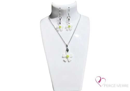 ensemble-bijoux-verre-fait-main-fleurs-des-champs_blanc et vert lime