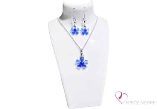 ensemble-bijoux-verre-fait-main-fleurs-des-champs_clair, bleu et blanc